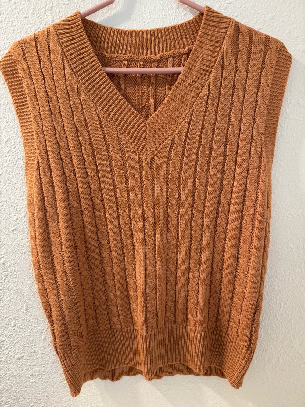Fox Cable Knit V-Neck Sweater Vest